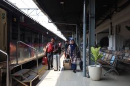 KAI Daop I Jakarta sebut hari ini puncak arus balik libur Maulid Nabi