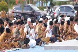 Pemkab Tanah Bumbu sholat istisqa minta hujan cegah Karhutla