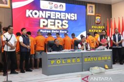 Polres Batu Bara  bekuk 17 tersangka dalam pengungkapan 10 kasus tindak pidana