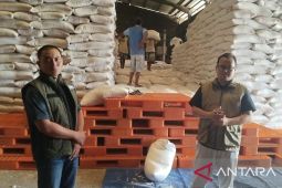Bulog Sorong siapkan 4.000 ton beras PSO