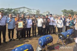 Menko Pangan pimpin gerakan tekan sampah melalui Apel Gebrak di Kota Bekasi