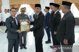 Bupati PMA lantik 5 pejabat tinggi pratama Pemkab Palas