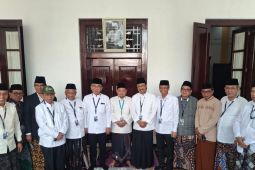 Presiden Prabowo singgah ke "Ndalem Tambakberas"