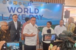 Menteri LH siap beri sanksi paksaan bagi pencemar danau