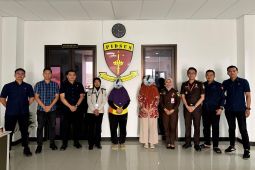 Polda Kaltim serahkan tersangka dan bukti korupsi BLKI Balikpapan ke Kejati