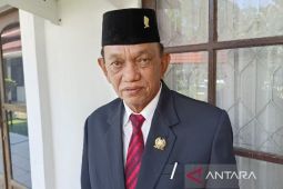 Legislator Barsel sebut masyarakat terbebani naiknya pajak dan retribusi daerah