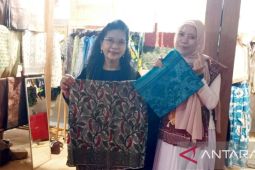 Galeri Destiani hidupkan motif kuno kain cual dengan sentuhan modern