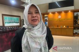 DKP3 Kota Cirebon melirik potensi komoditas ikan hias untuk budidaya