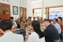 Investor China tertarik investasi budi daya tiram di Banyuwangi