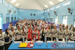 Disdikbud Sorong sebut PGRI harus jadi wadah penguatan profesi.