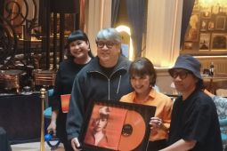 Ruth Sahanaya siapkan edisi fisik piringan hitam EP Merindu 100 keping