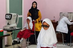 Skrining kesehatan mata menemukan 250 siswa SD di Kudus mengalami gangguan