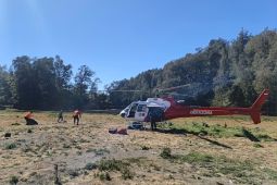BPBD Jatim kerahkan helikopter water bombing untuk padamkan karhutla Semeru