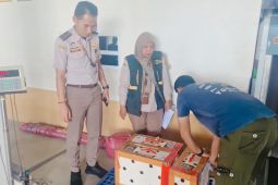 Karantina Babel tolak ayam tanpa dokumen cegah flu burung