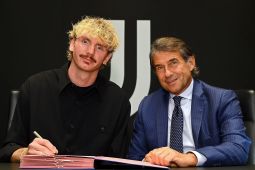 Penyerang Nick Woltemade gabung Juventus