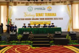 STOK Bina Guna wisuda 280 mahasiswa, Liliana tegaskan komitmen sinergi dengan program pemerintah