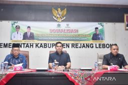 Plt Bupati Rejang Lebong minta ASN salurkan ZIS melalui Baznas