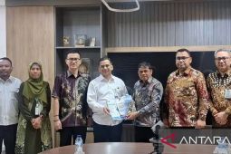 Plt Bupati Sitaro dorong perbaikan infrastruktur transportasi