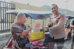 Polisi gandeng pengemudi bentor bangun kamtibmas kondusif di Gorontalo