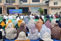 Ratusan mahasiswa Umsa di Kotim laksanakan Shalat Istisqa