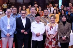 Ketika semua orang bisa viral, siapa yang masih bisa dipercaya?