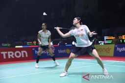 Lenny Tria Mayasari dan Ester Nurumi kalahkan Kim Yu Jung dan Lee Yu Lim