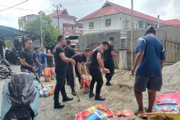Sambut HUT GPM, Polda Maluku perkuat persaudaraan lewat bakti sosial di rumah ibadah