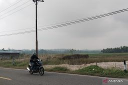Pemkab Padang Pariaman sarankan warga pakai masker antisipasi dampak kabut asap