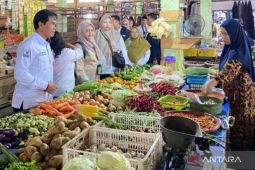 Kalsel kemarin dari penanganan sungai Pekapuran hingga harga cabai rawit