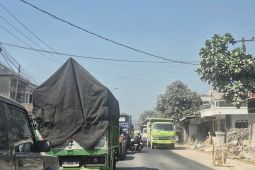 Kualitas udara Bandung Barat anjlok imbas abu Krakatau, Warga diimbau bermasker!