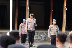 Kapolres Tanah Laut ingatkan personil jauhi pinjol dan judol