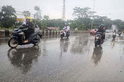 Balikpapan diguyur hujan tanpa modifikasi cuaca