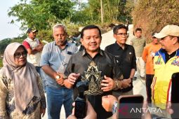 Pemkab Sumedang menyiapkan masker cegah panic buying hadapi abu vulkanik