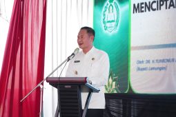 Bupati Lamongan dorong mahasiswa kuasai teknologi hadapi dunia kerja