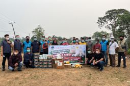 ANTARA Kalbar dan PLN Nusantara Power berikan bantuan paket mesin pemadam karhutla