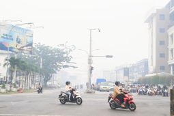 Masyarakat diimbau disiplin gunakan masker karena asap masih pekat
