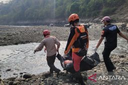 Tenggelam saat wudhu di Sungai Citarum Cianjur, Jasad remaja 18 tahun ditemukan