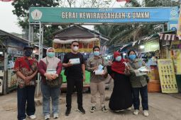 ANTARA Kalbar, PLN Nusantara Power - Fojekha bagikan masker sasar UMKM Pontianak