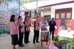 Pemkot Ambon minta sekolah beri ruang anak kembangkan potensi bidang akademik dan non akademik