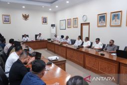 Pemprov Kalbar minta perkebunan sawit tangani karhutla