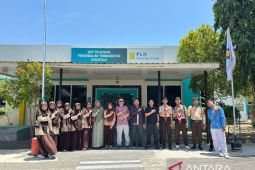 SMA Islam Terpadu Al Ishlah Gorontalo Kunjungi PLN Nusantara Power UP Gorontalo