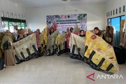 Tingkatkan mutu, SKK Migas PetroChina Boyong Perajin Batik/Ecoprint Tanjung Jabung Barat ke Kudus Jawa Tengah