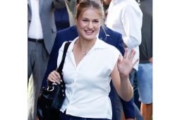 Resmi jadi mahasiswa, Princess Leonor tinggalkan gaya formal kerajaan Spanyol