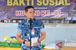 Lanud H. AS Hanandjoeddin gelar bakti sosial sambut HUT ke-81 TNI AL