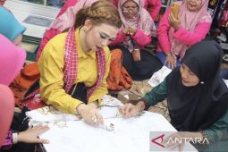 Dekranasda Kaltim berkomitmen perluas pasar kerajinan lokal