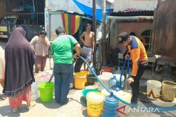 Antisipasi kekeringan, BPBD Makassar telah distribusikan air bersih 3 juta liter