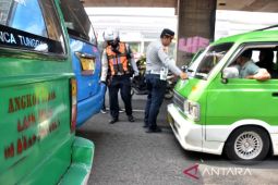 Razia penertiban angkot tidak laik jalan di Kota Bogor