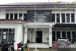 Dinsos Cianjur menunggu juknis bansos langsung ke rekening penerima