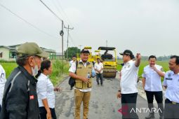 Wabup Sergai Adlin Tambunan tinjau pembangunan ruas jalan Simpang Sionggang--Martebing