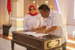 Pemkab Cirebon menetapkan target Bulan Dana PMI Rp1,1 miliar